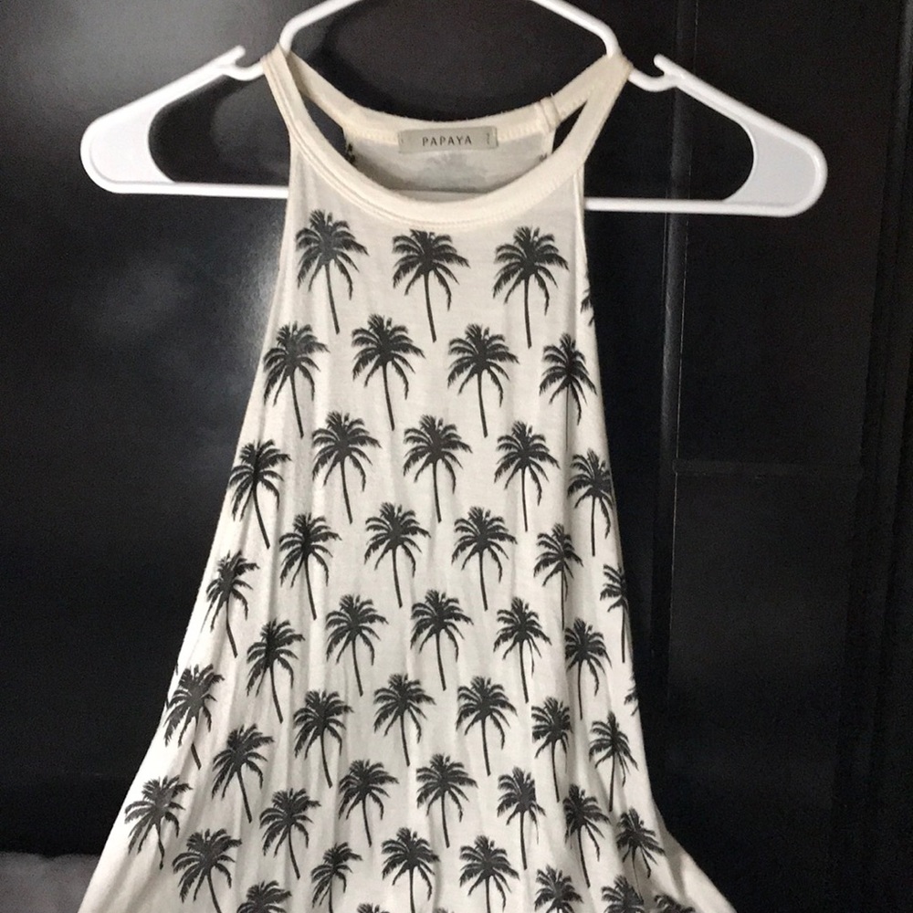 Summer palm tree tank